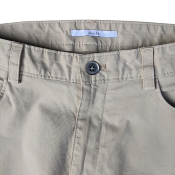 Calvin Klein Men's Slim Flat Front Khakis 32 - Picture 3 of 11